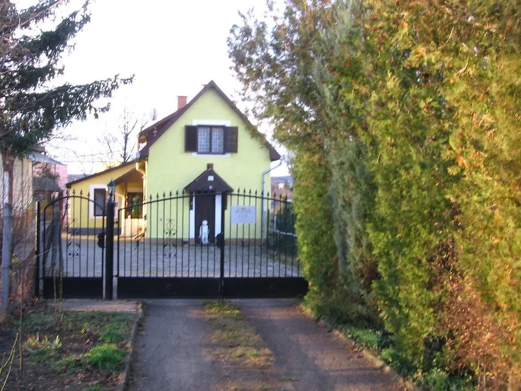 Vendégház Makó-Vendégház Eger