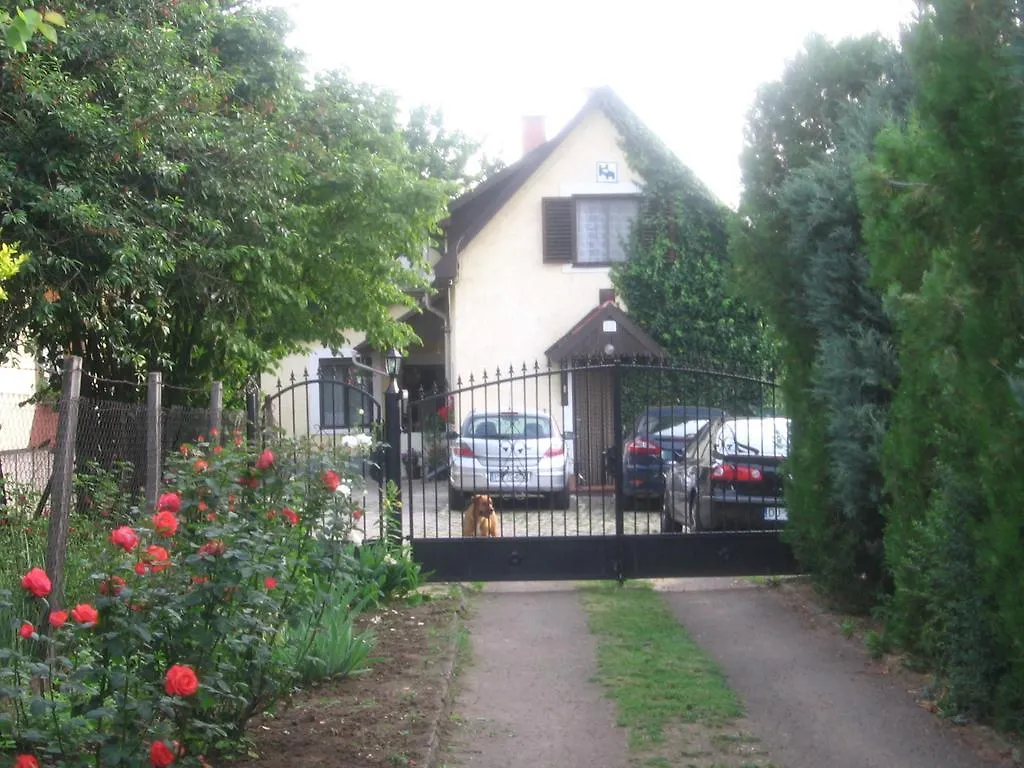Mako-Vendeghaz Hotel Eger 0*,  Hungary